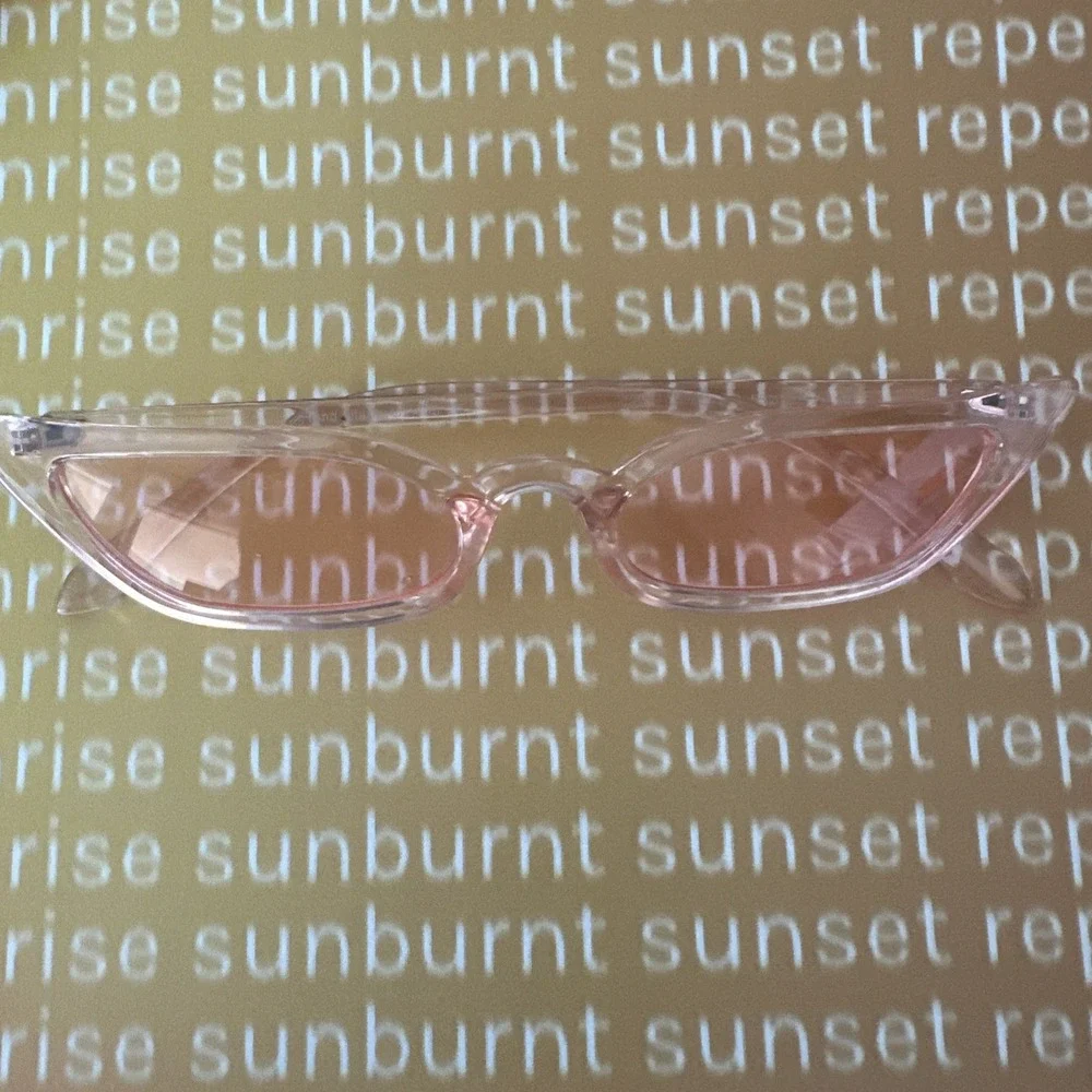 WOMEN'S TEEN'S‎ FASHION COLORFUL SUMMER SUNGLASSES SET OF 4 NEW